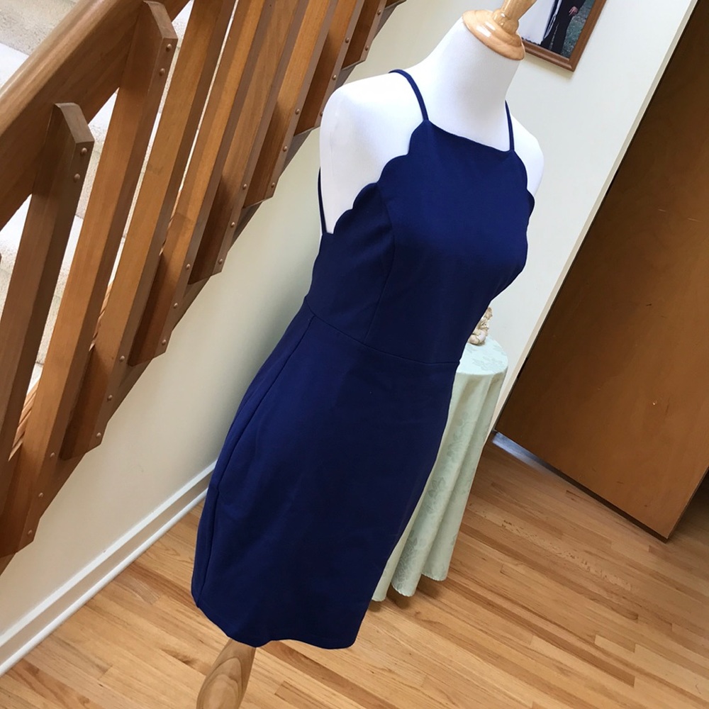 {Lush} Backless scalloped dress, M